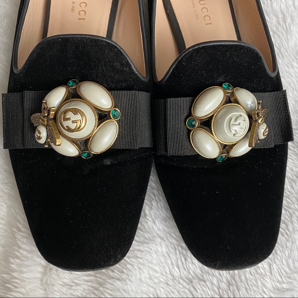 Gucci Black Velvet Jewel-Embellished Loafers - Picture 3 of 16